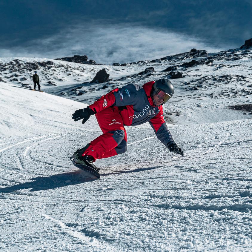 Exclusive Snowboard Technification Lessons